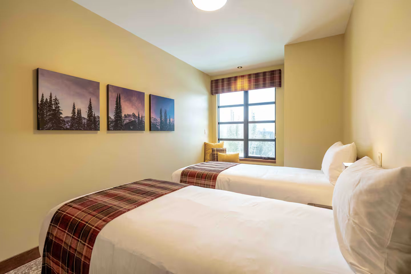 Mountain Stitch Retreat 2026-Overnight Stay Package