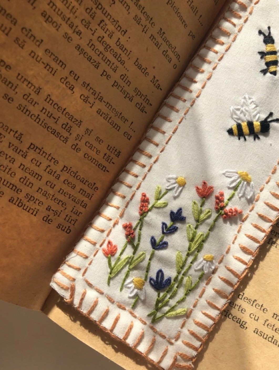 Embroidered Bookmark Workshop-Sparwood